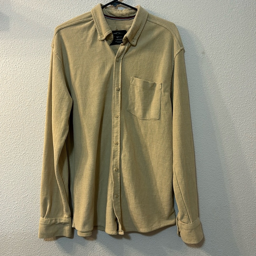 Eighty Eight Ribbed Button Down Size Large - image 1